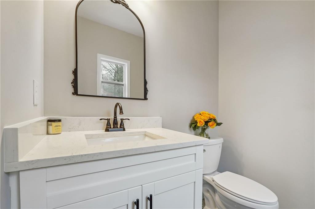 1330 Adams Drive, Atlanta, Georgia image 17