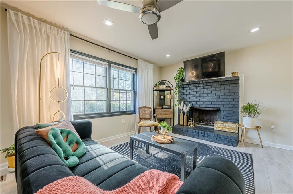 3006 Deshong Drive