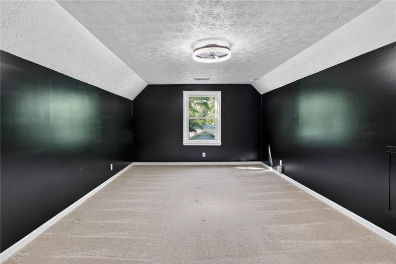 2223 Angela Drive SW