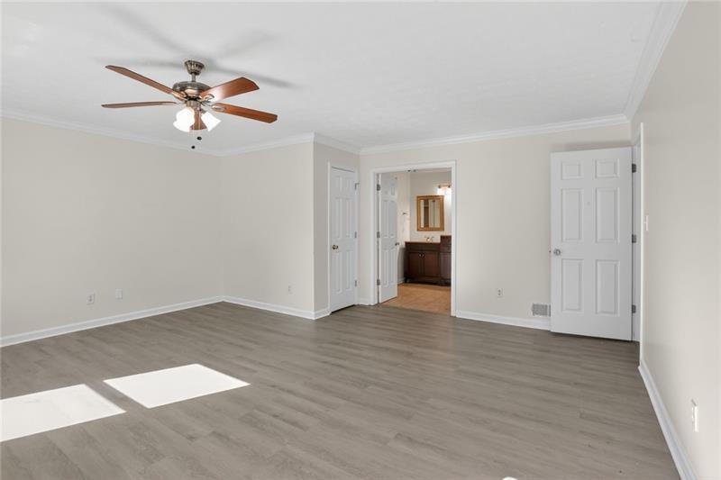 2223 Angela Drive SW