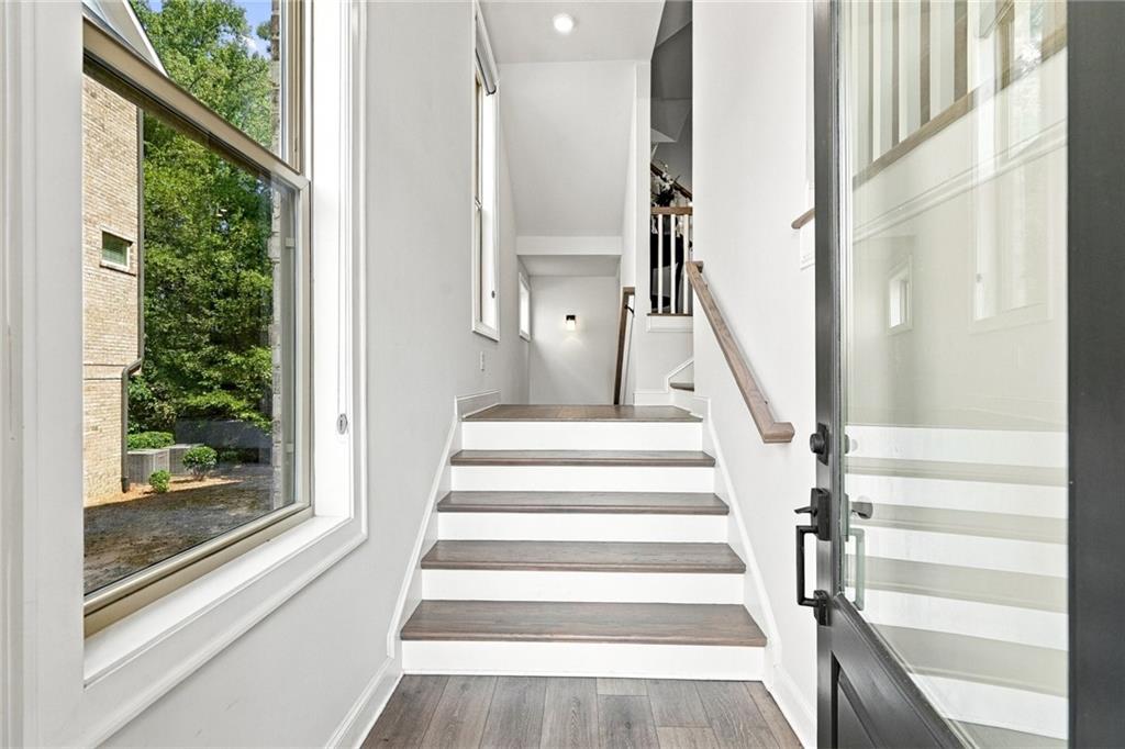 7950 Laurel Creek Drive