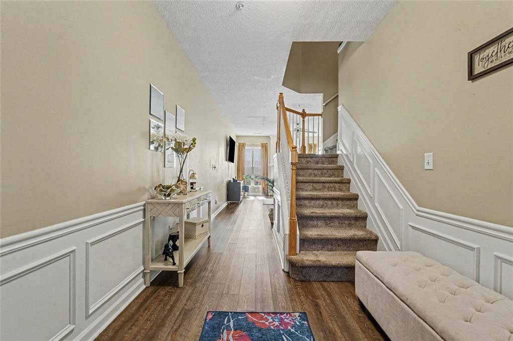 280 Regent Square