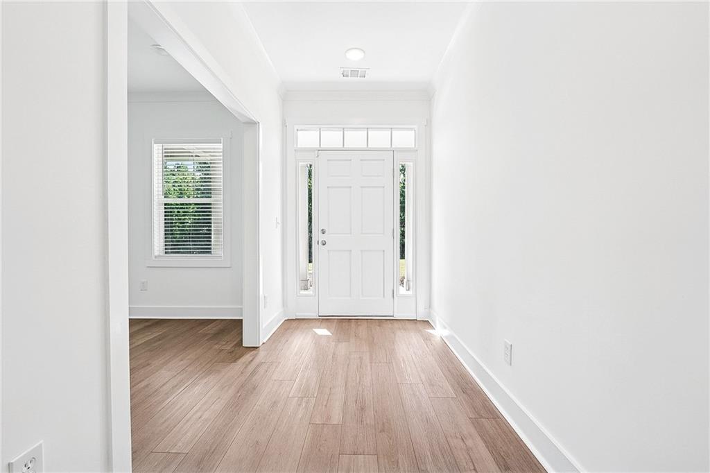 2065 Chestnut Oak Trail