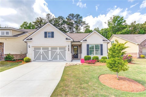 Homes For Sale - 3060 Appling Hills Drive<br/> Dacula, GA 30019