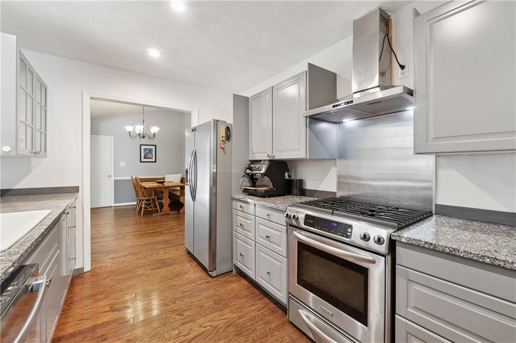 3238 Valaire Drive