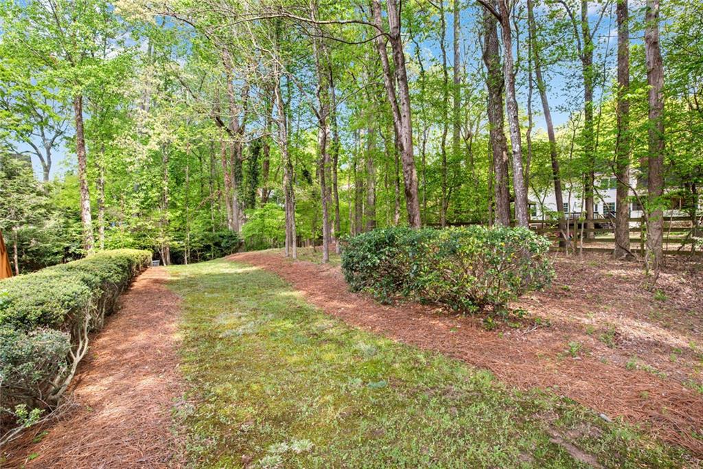 6070 Poplar Spring Drive, Peachtree Corners, Georgia image 50