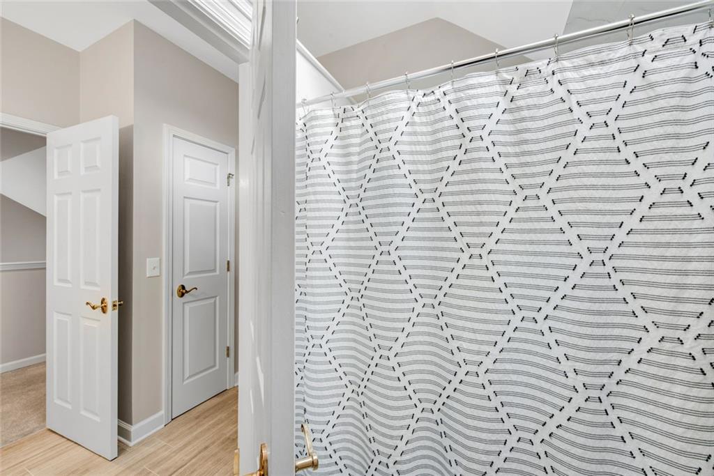 6070 Poplar Spring Drive, Peachtree Corners, Georgia image 34