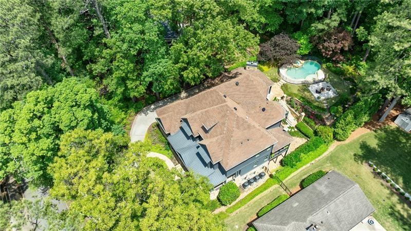 3117 W Roxboro Road NE