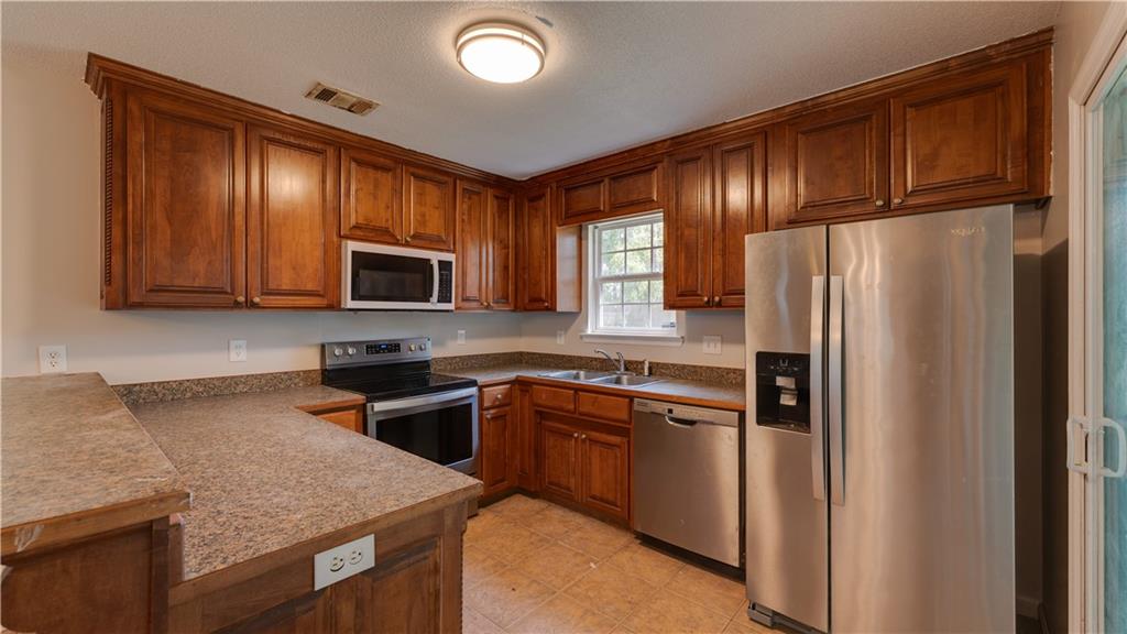 4259 Shelby Lane, Valdosta, Georgia image 6