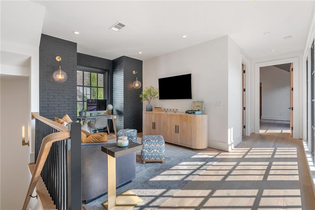 VICKERY - Residential
