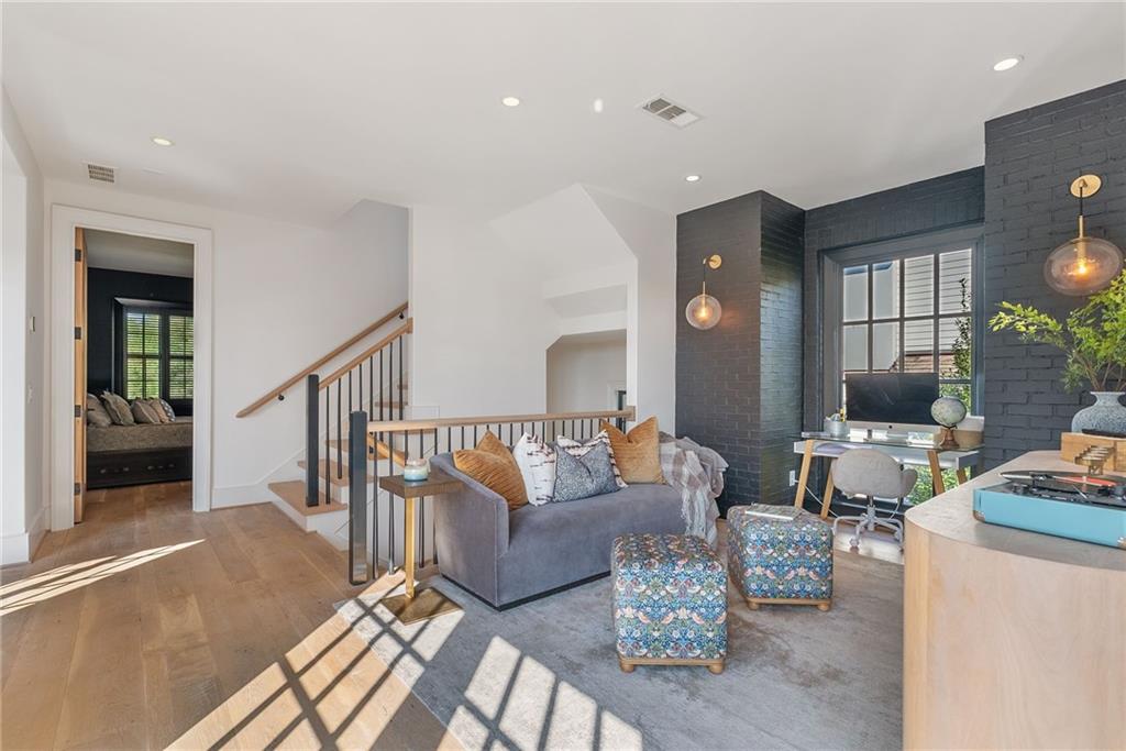 VICKERY - Residential