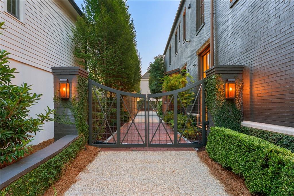 VICKERY - Residential