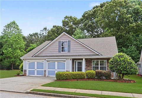 Homes For Sale - 676 Majesty Crossing<br/> Winder, GA 30680