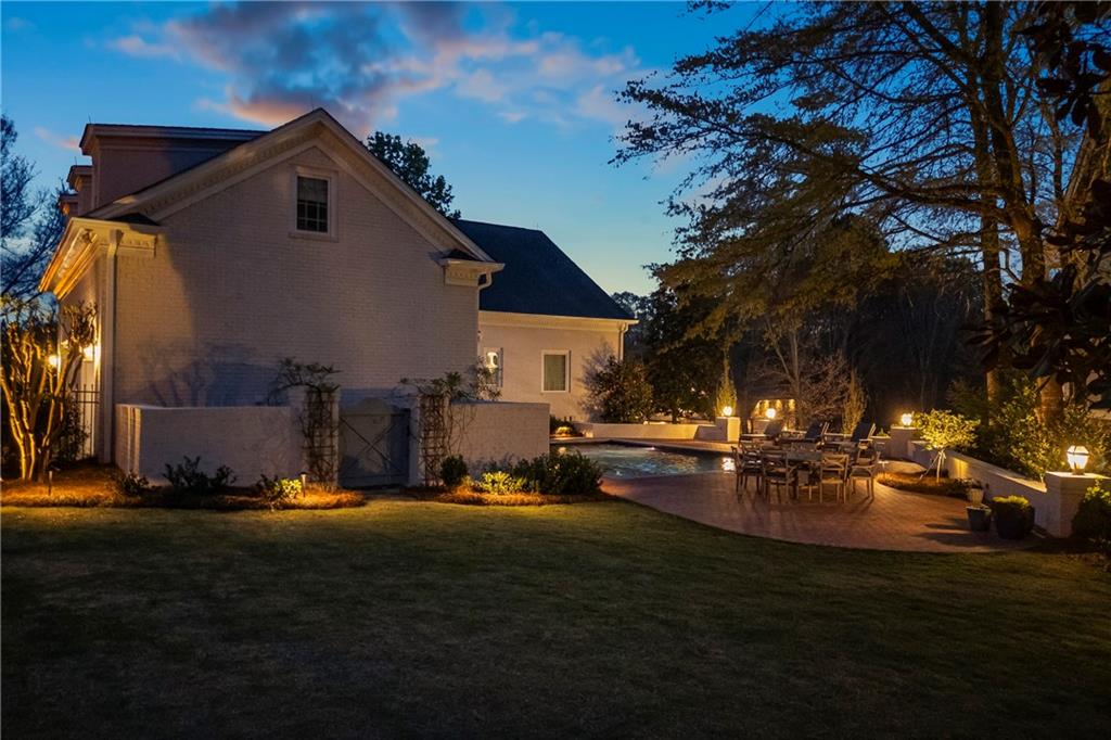 5727 Mountain Oak Drive