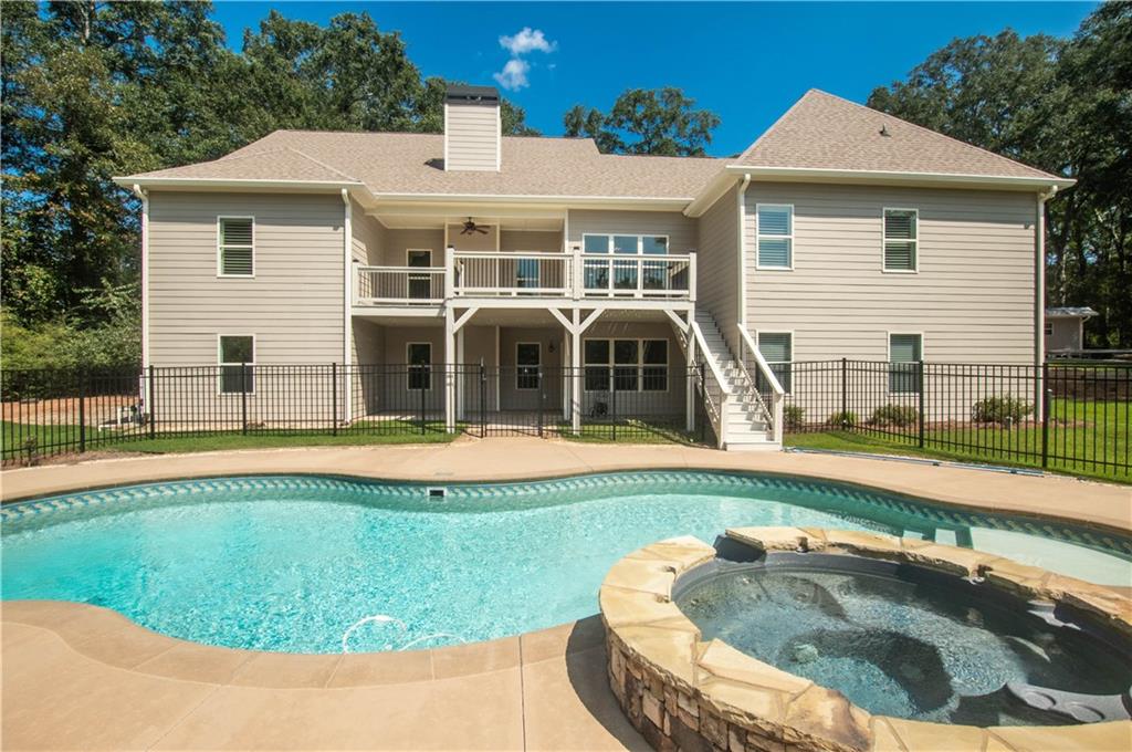 1571 Highway 124 W