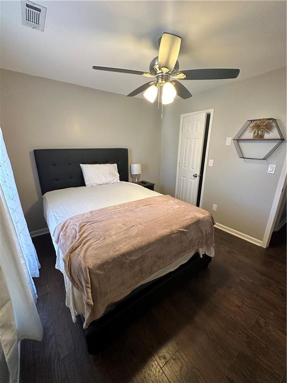 Renovated room for rent with a shared bathroom available for immediate move in. There are other tenants in place. Open concept kitchen and family room with a dedicated work space. Electricity, Water, and Internet included. Washer and Dryer is also available. The bedroom is fully equipped with a queen size bed, night stand, Samsung TV, and large closet. There is free parking and security cameras on the property. Located in a quiet neighborhood with close access to public transportation. This will not last long!