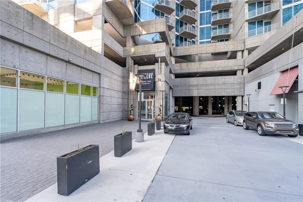 400 W Peachtree Street NW 2313