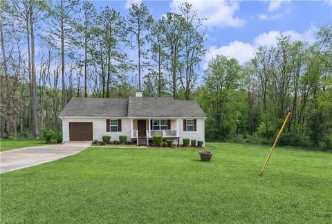 Homes For Sale - 405 Azalea Drive<br/> Stockbridge, GA 30281
