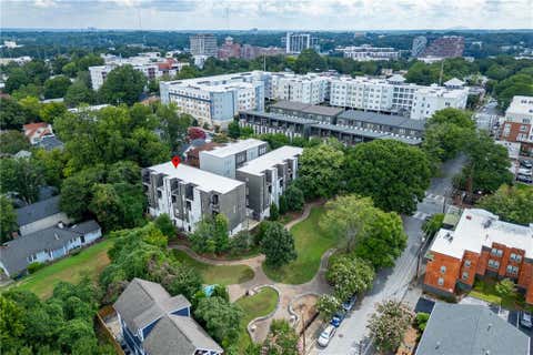 Townhouse For Rent - 456 Parkway Drive #6<br/> Atlanta, GA 30308
