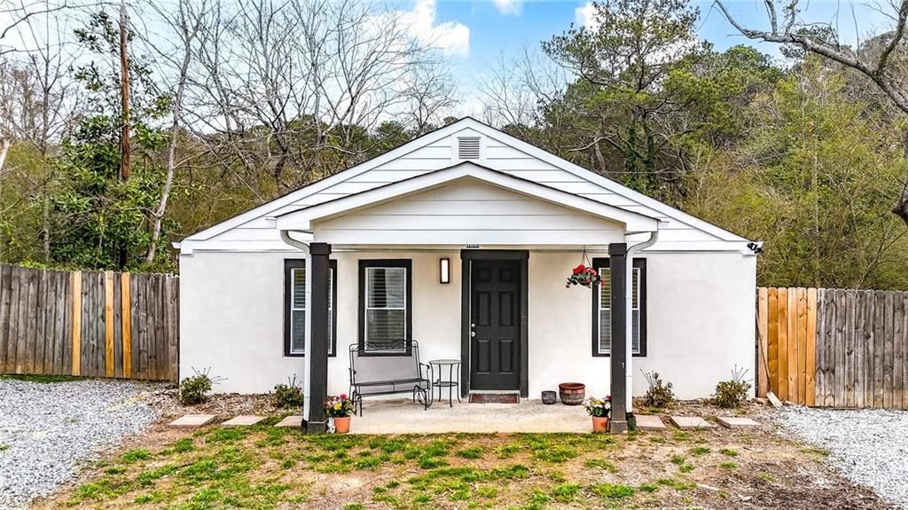 Photo of 5304 Groovers Landing Road SE, Acworth, GA 30101 (MLS # 7728504)