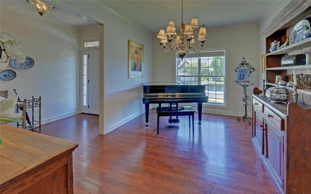 922 Brenau Point Drive, Gainesville, Georgia image 6