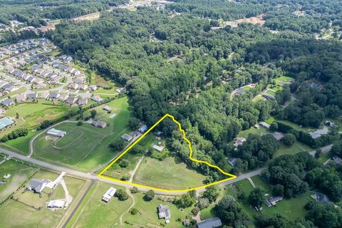 Vacant Land For Sale - 3340 Chamblee Gap Road<br/> Cumming, GA 30040
