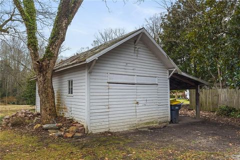 A home in Newnan