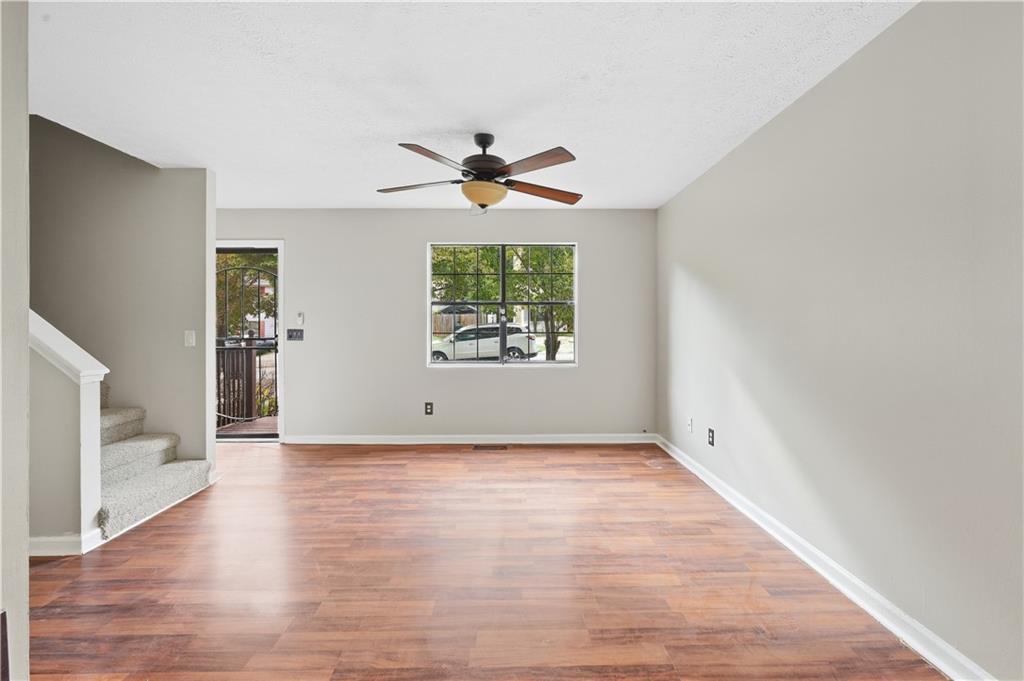 6977 Flagstone Drive