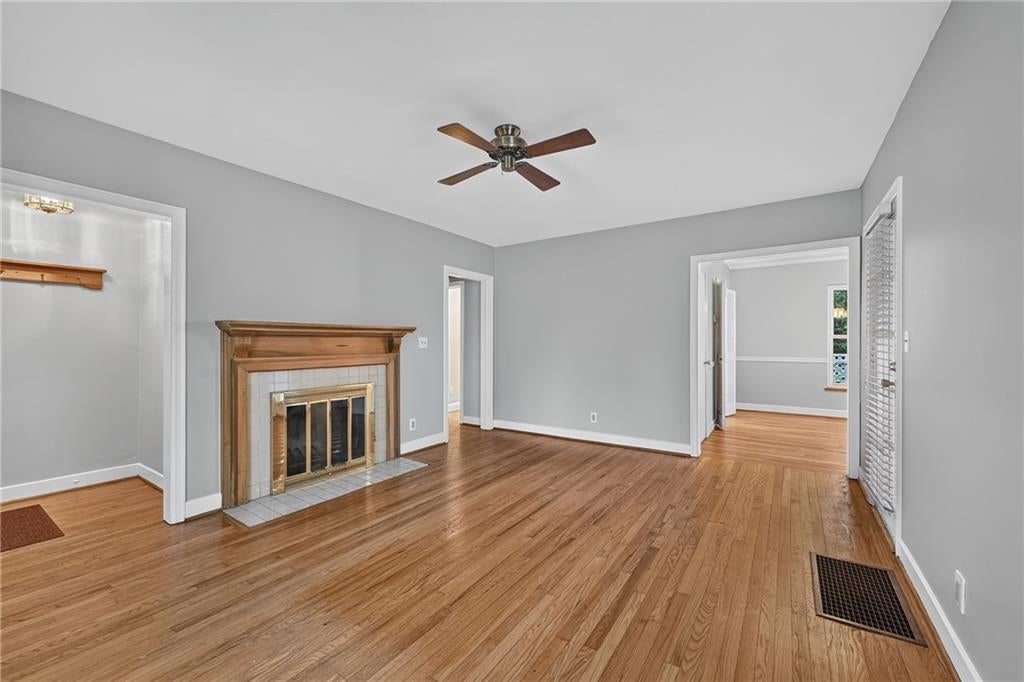 1952 N Decatur Road NE