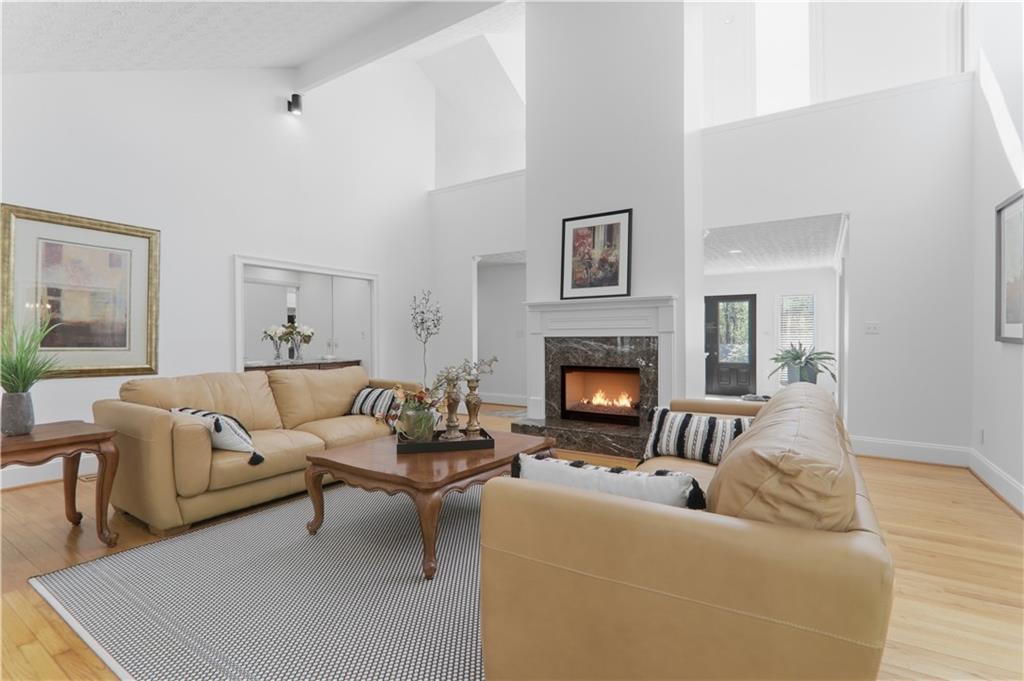 4061 Laurel Ridge Trail SE