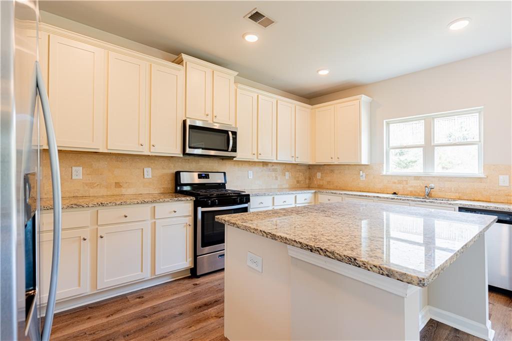 2396 Bear Mountain Street, Lithonia, Georgia image 14