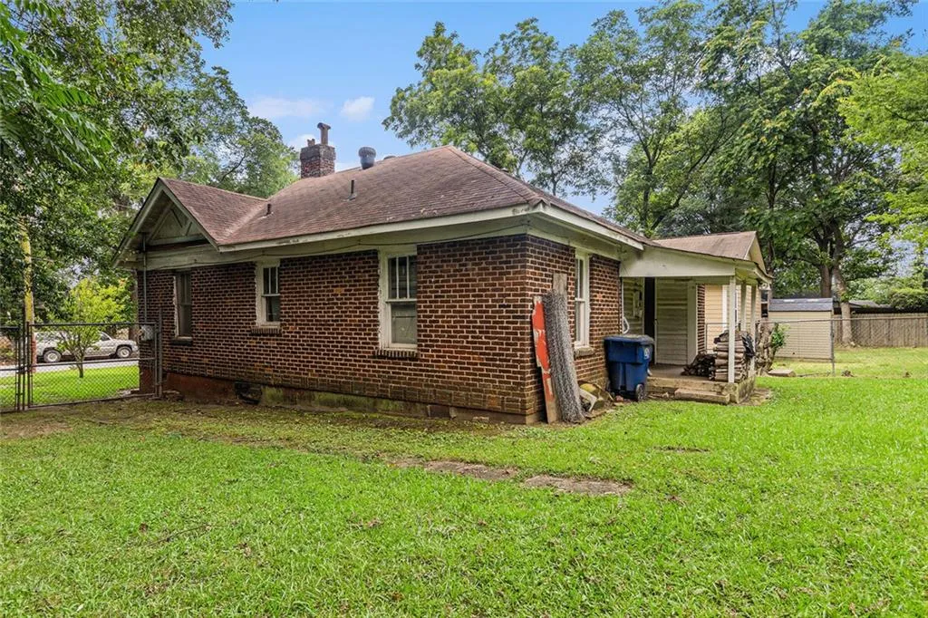 Atlanta, Georgia 30310, United States, 2 Bedrooms Bedrooms, ,1 BathroomBathrooms,Residential,Coming Soon,164250