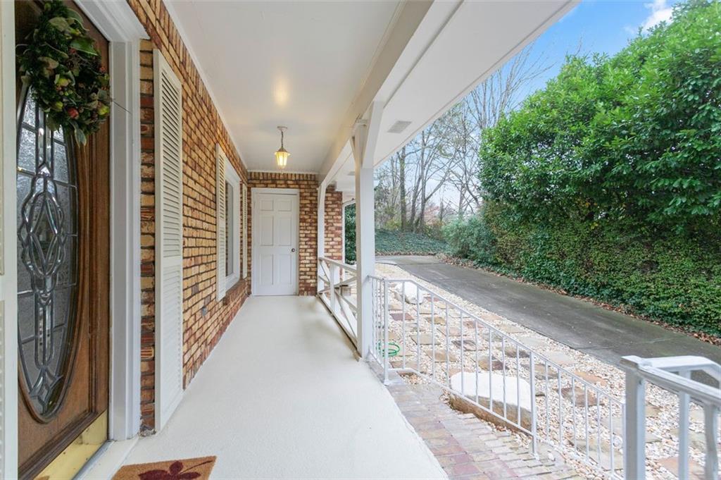 5037 HEATHERDALE Lane