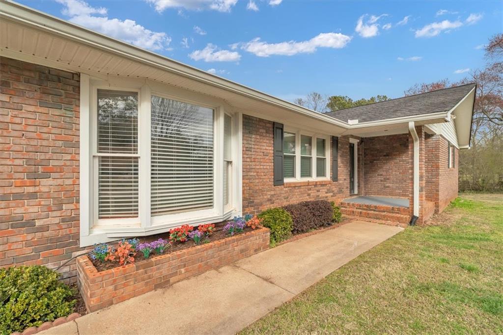 2716 Georgia 16, Carrollton, Georgia image 5