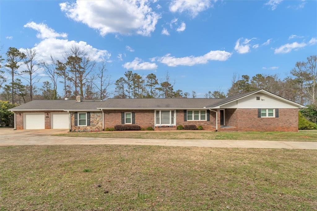2716 Georgia 16, Carrollton, Georgia image 1