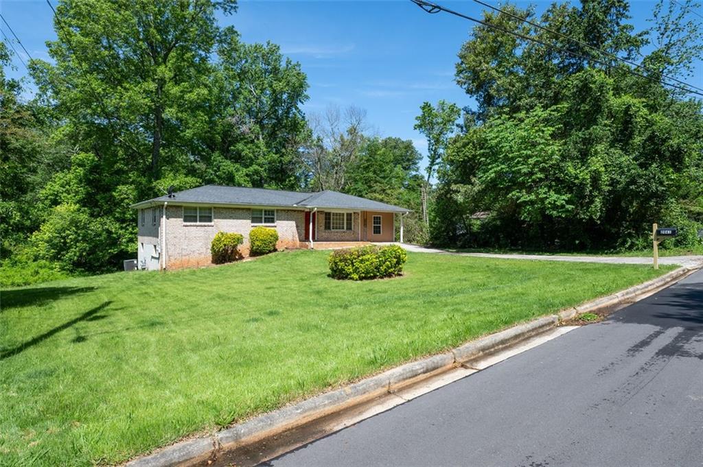 Cherokee Trails - Residential Lease