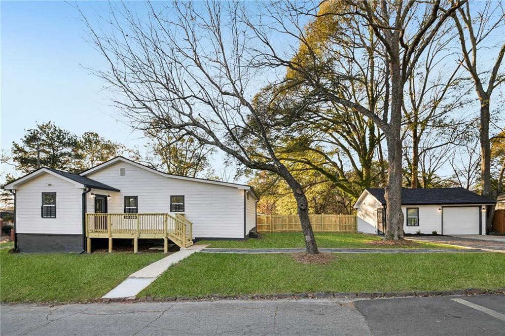 1539 Venetian Drive SW