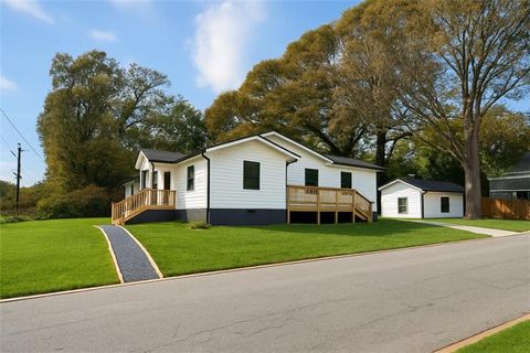 1539 Venetian Drive SW Atlanta GA 30311