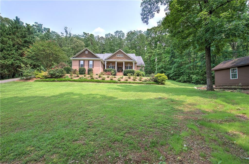39 Twin Oaks Lane SW