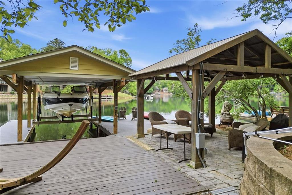 165 Narrows Drive