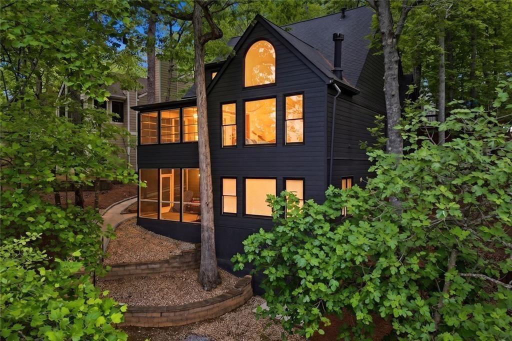 165 Narrows Drive