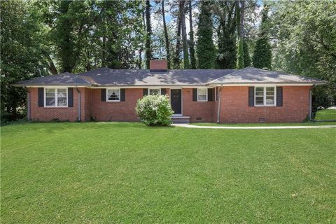 1421 Nerine Circle Dunwoody GA 30338