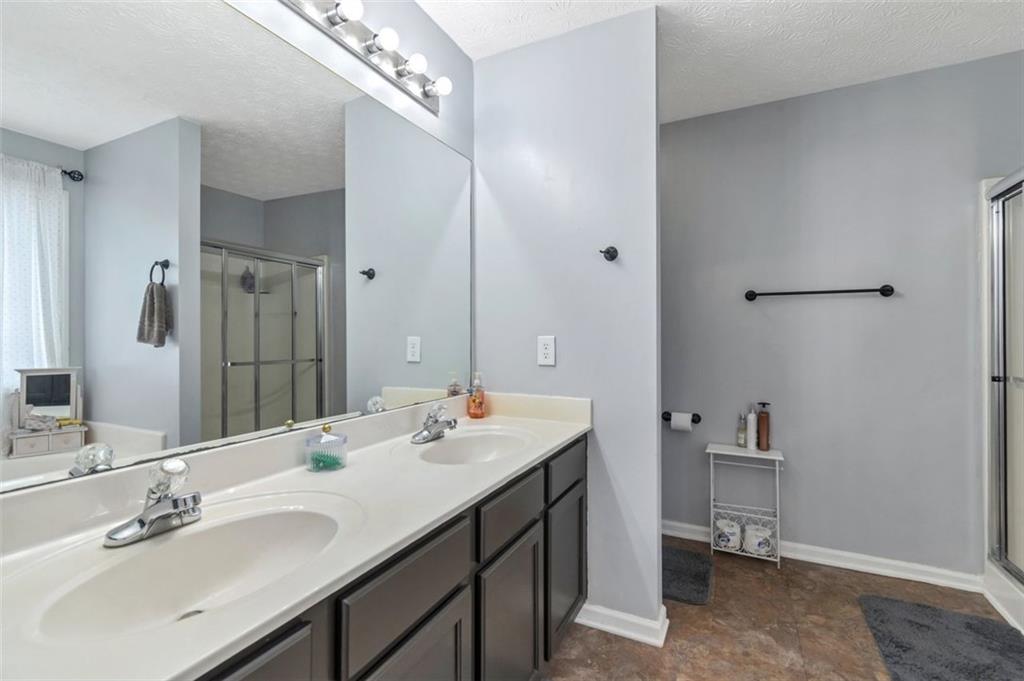 575 Chapel Walk Lane, Lawrenceville, Georgia image 13