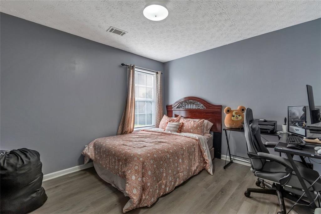 575 Chapel Walk Lane, Lawrenceville, Georgia image 7