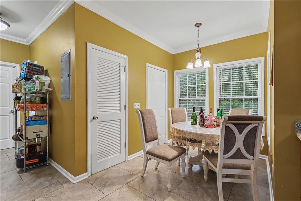 5822 Mitchell Chase Trail