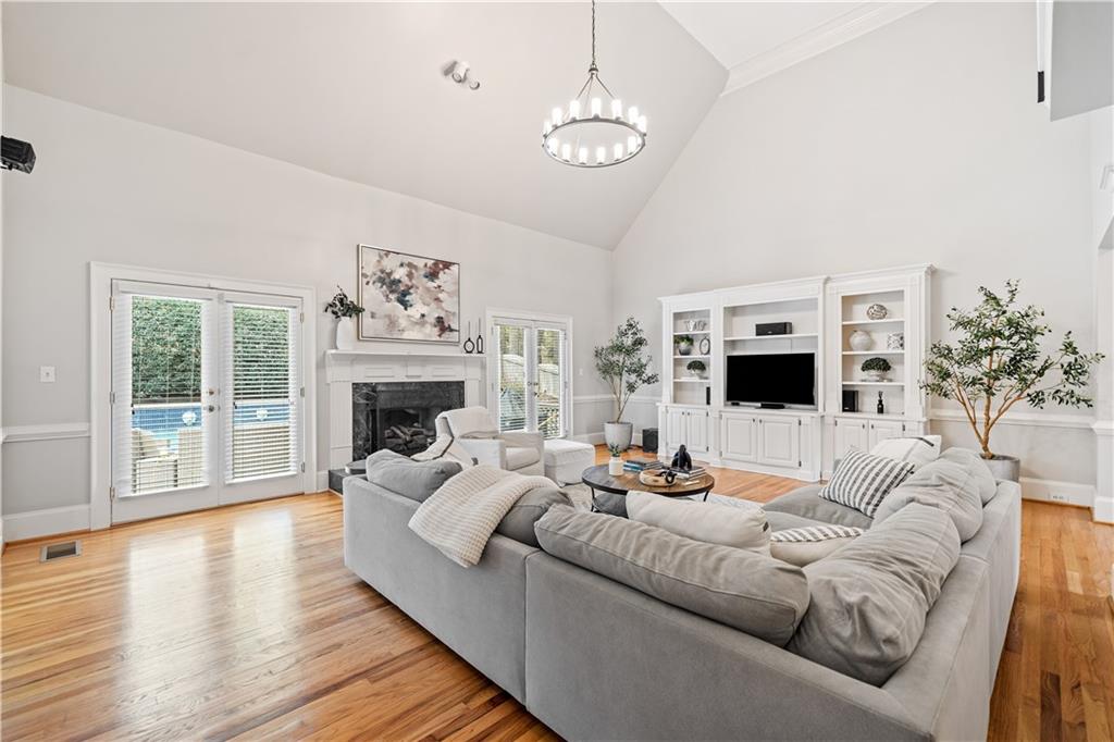 250 Chason Wood Way, Roswell, Georgia image 17