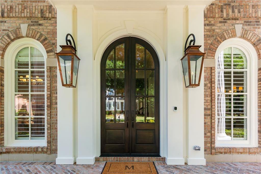 3120 W Addison Drive