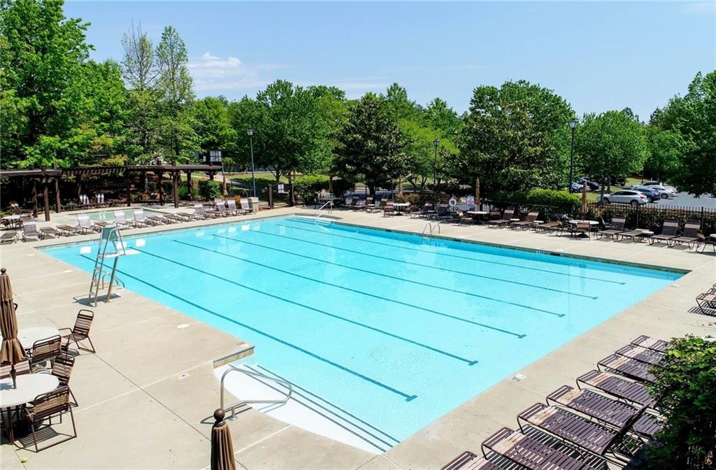 Chattahoochee River Club - Residential