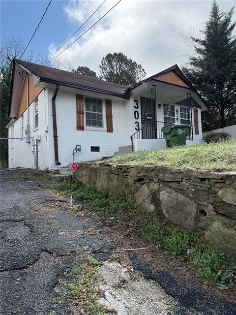 Homes For Sale - 303 NW Anderson Avenue<br/> Atlanta, GA 30314