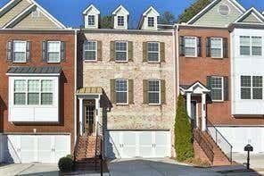 Townhouse For Sale - 3322 Cameron Trail<br/> Peachtree Corners, GA 30092